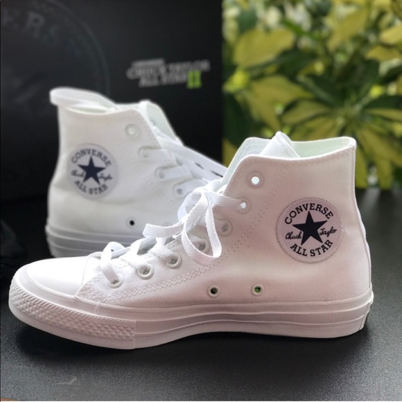 Converse Chuck Taylor 2 White White Hight Top W - Picture 3 of 7